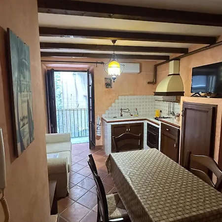 Charme Rustico 70 Mt From The Beach, Starlink * Cefalù